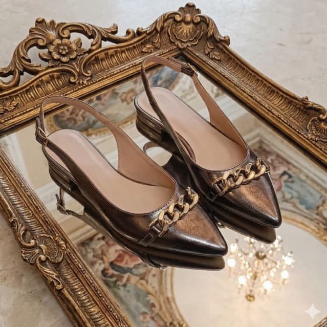 Slingback Feminino Prata Velho Ônix Enfeite Corrente Sapatilha Bico Fino Feminina Elegante Confort.