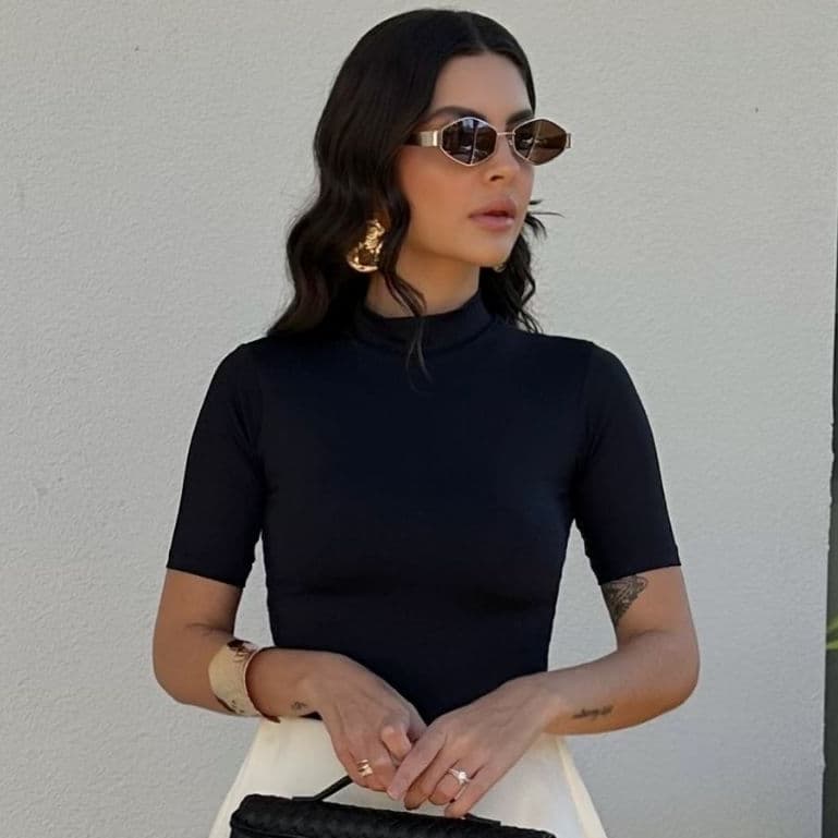 Blusa Feminina Tshirt Babe Tee Confortável Básica Dia a Dia Trabalho