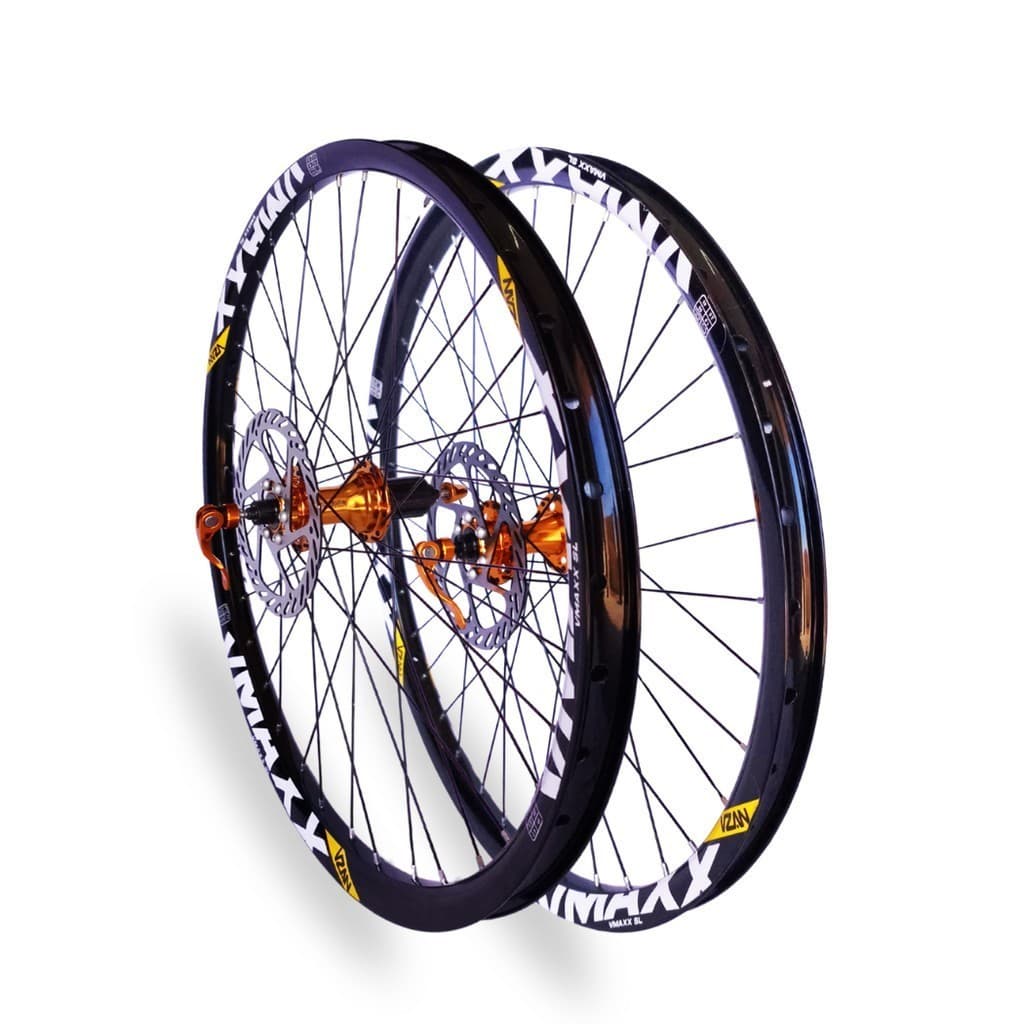 Roda Bicicleta Completa Aro 26 Vzan Vmaxx Preta com Cubo K7 Rolamentado Barulhento Dourado Padrão Shimano