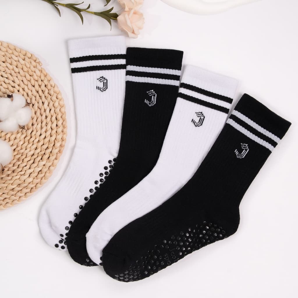 Kit 3 Meias Femininas Algodão Antiderrapantes Para Tênis Pilates e Treino Fitness Estilo Colégio