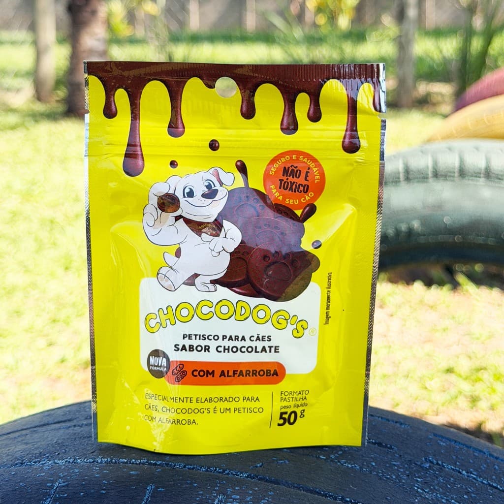 Petisco sabor chocolate com Alfarroba pra cachorro cães dogs  Pastilha 50g Sobremesa Pet Não Tóxico