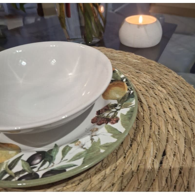 Prato sobremesa e bowl de porcelana.