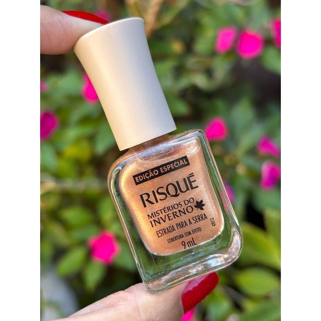 Esmalte Risqué dourado efeito Mistérios do Inverno ESTRADA PARA A SERRA 9 ml