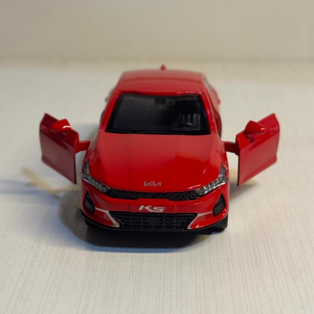 Carrinho De Ferro Miniatura Metal Esportivo Abre Portas Fricção Presente KIA