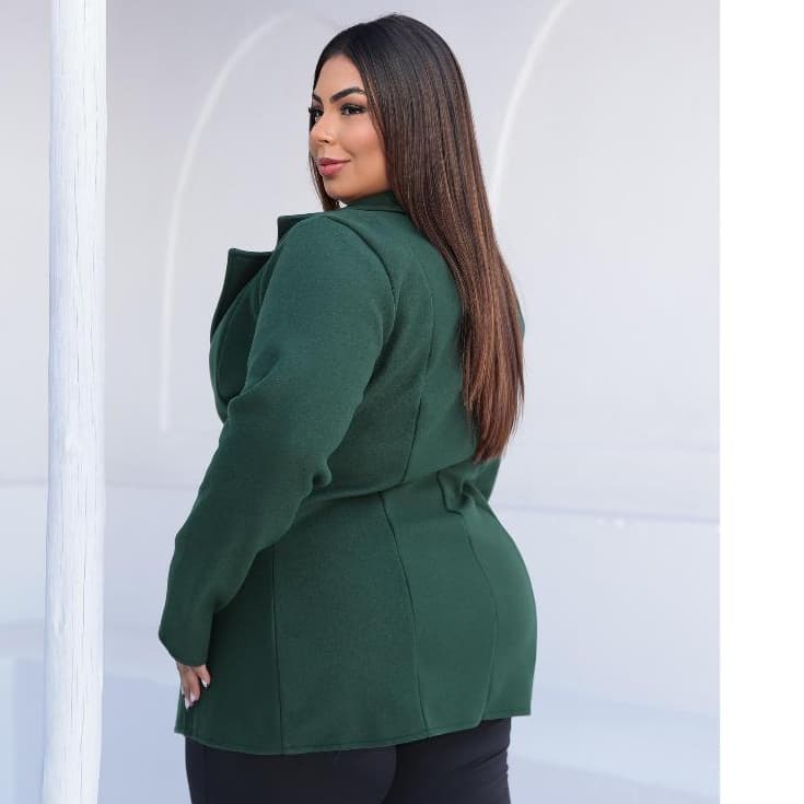 blezer feminino elegante plus size em labatida