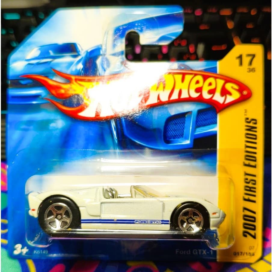 Hot Wheels 2007 First Editions Ford GTX-1 Branco Com Faixa Azul N017 Lacrado