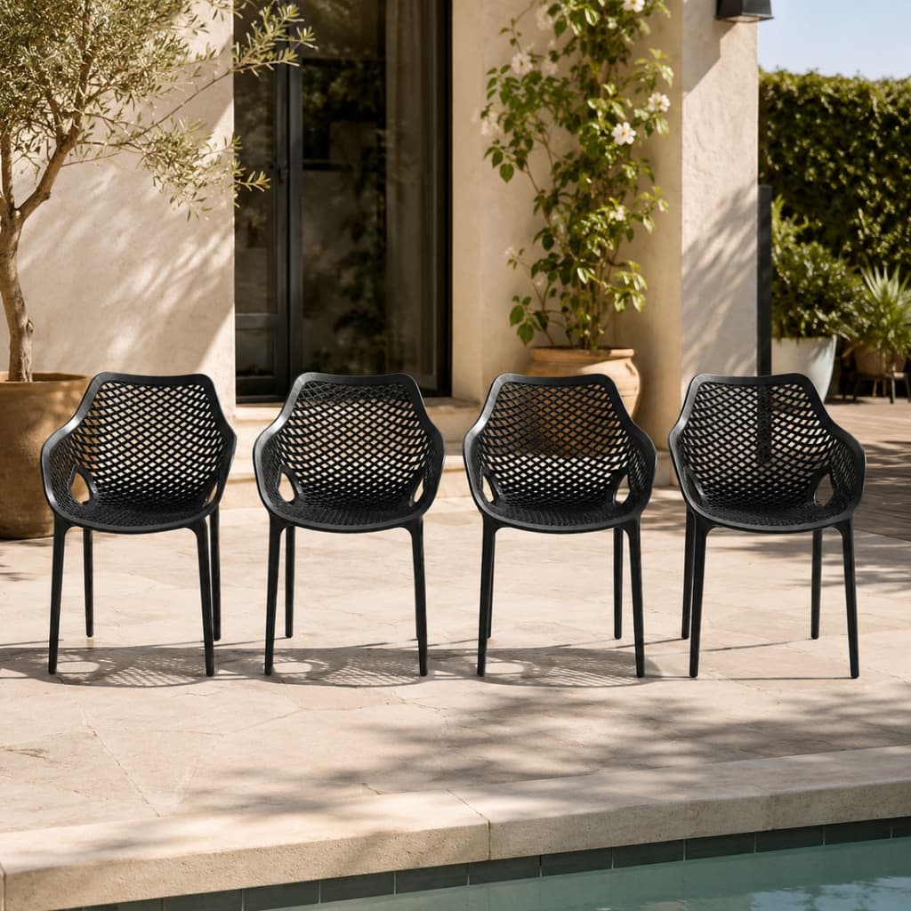 Kit 4 Poltronas Suits Empilháveis Preta Para Mesa de Jantar Cozinha e Varanda