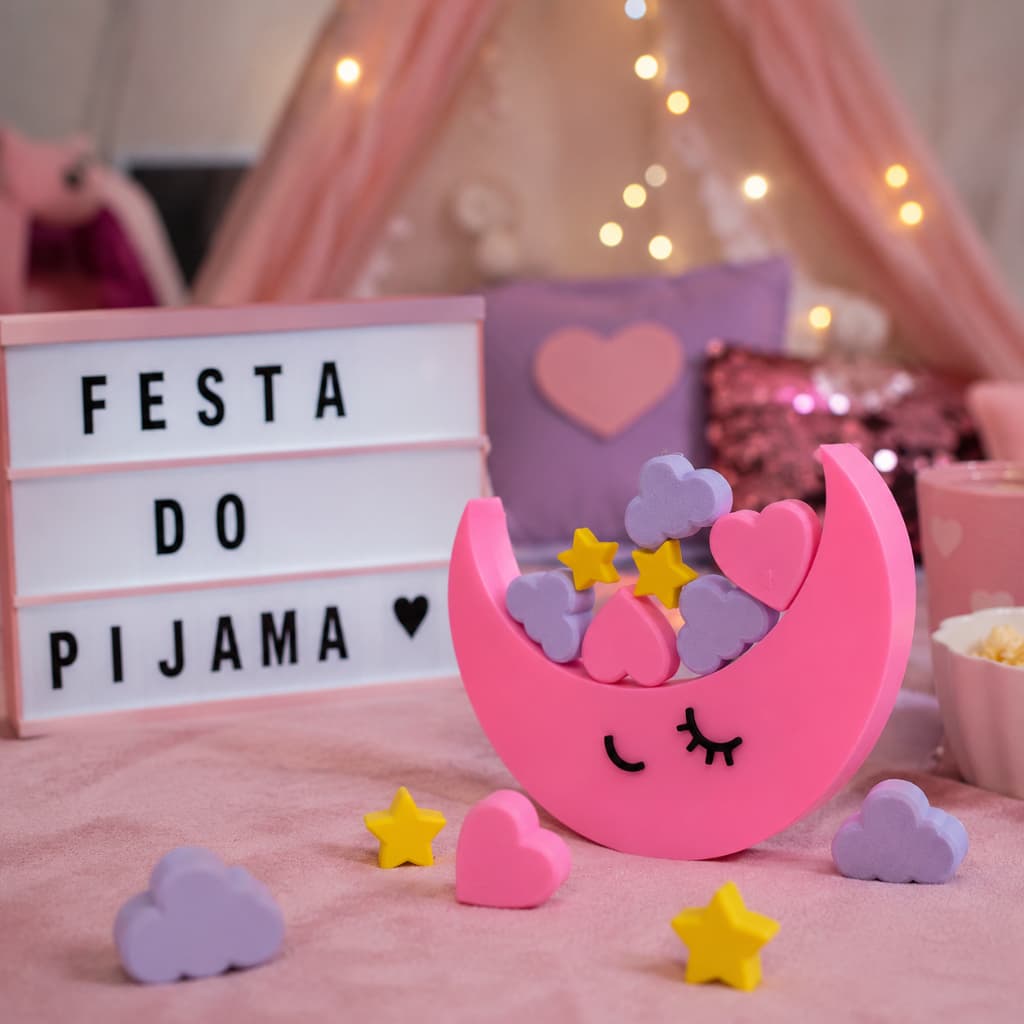 Kit Decoração Festa do Pijama - Lua, Estrelas, Nuvens e Corações para Mesa (Leve e Delicado)