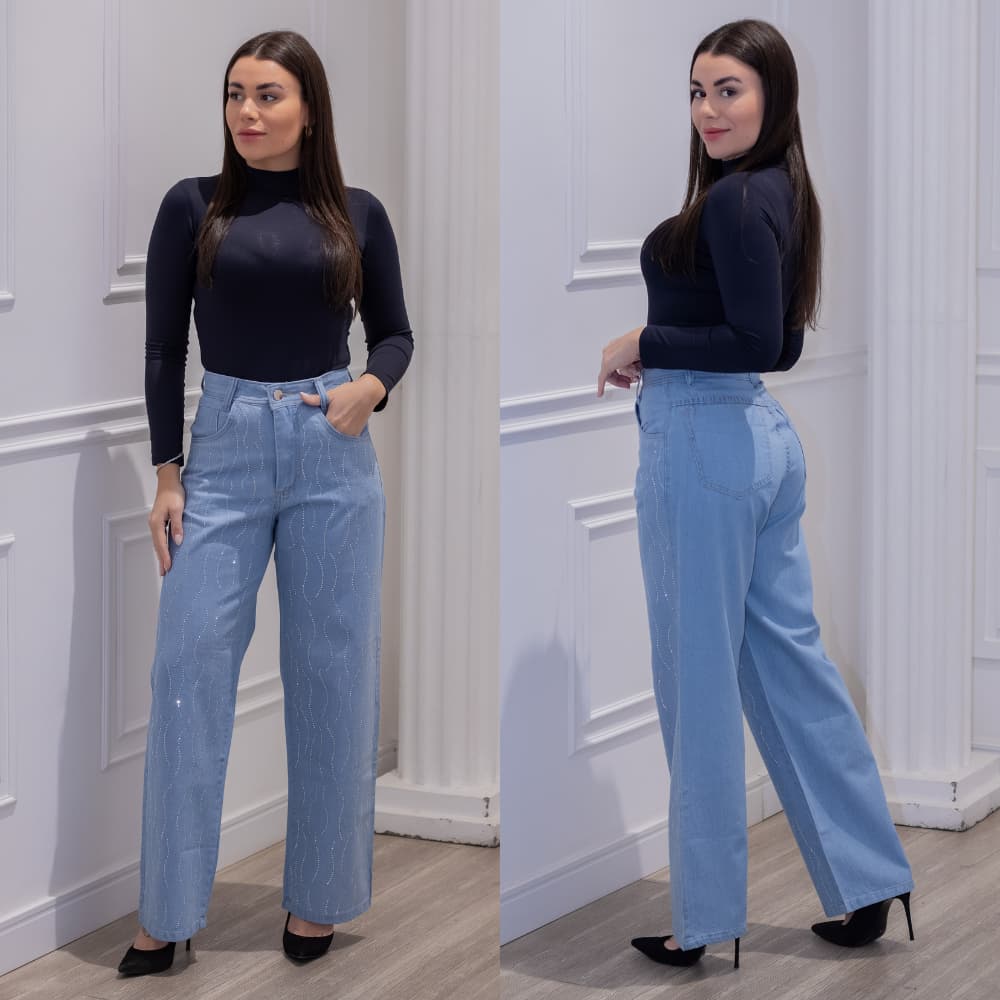 Calça Jeans Wide Leg Com Strass na Frente, Cintura Alta - Modelo Ondas de Cristais
