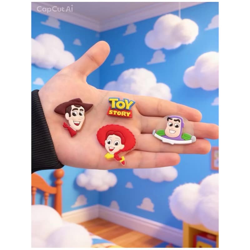 Kit 4 Pins Bottons Emborrachados Para Babuche Personagem Divertidos Toy Story