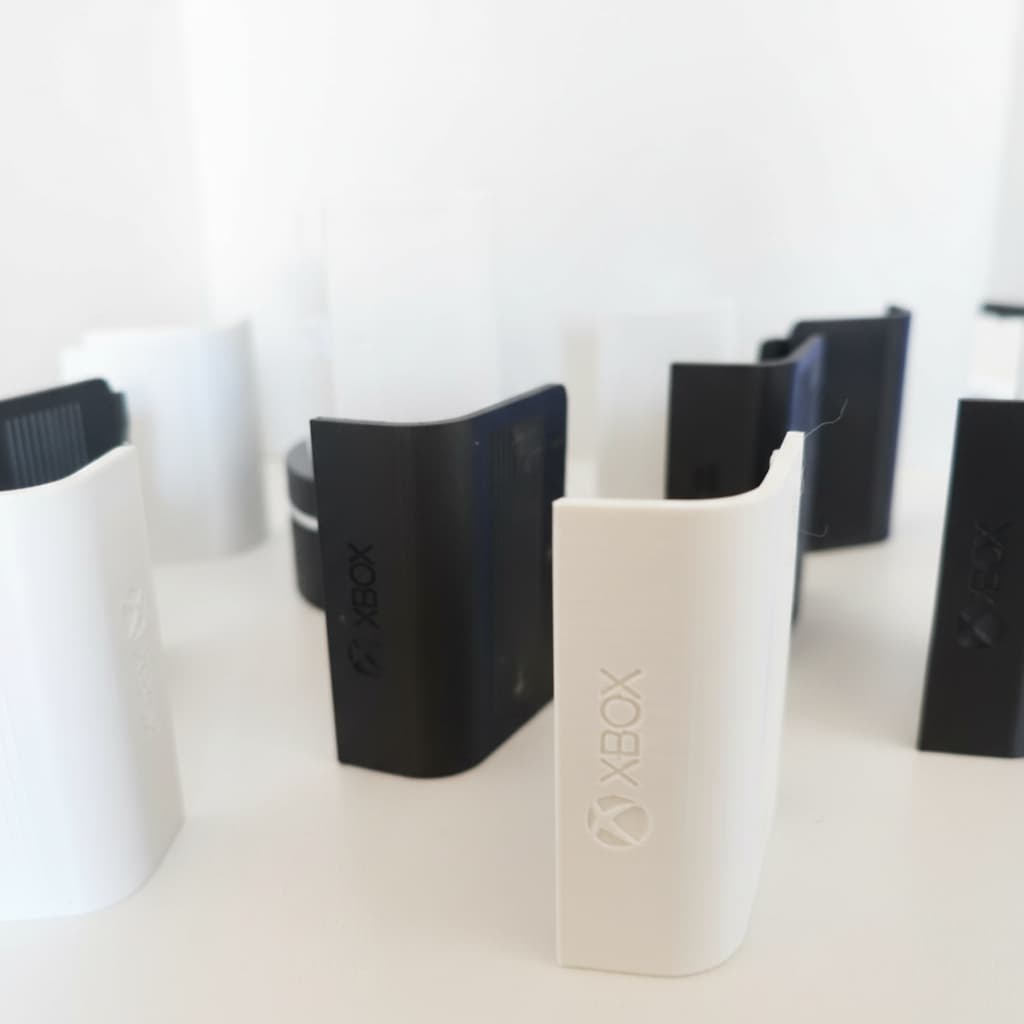 Tampas Para Pilhas Do Controle Para Xbox Séries S / X Preta ou branca IMPRESSAO 3D