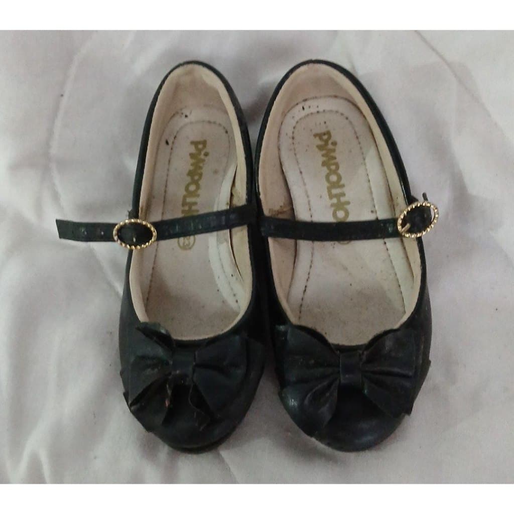 Brechó - Sapato preto infantil 23