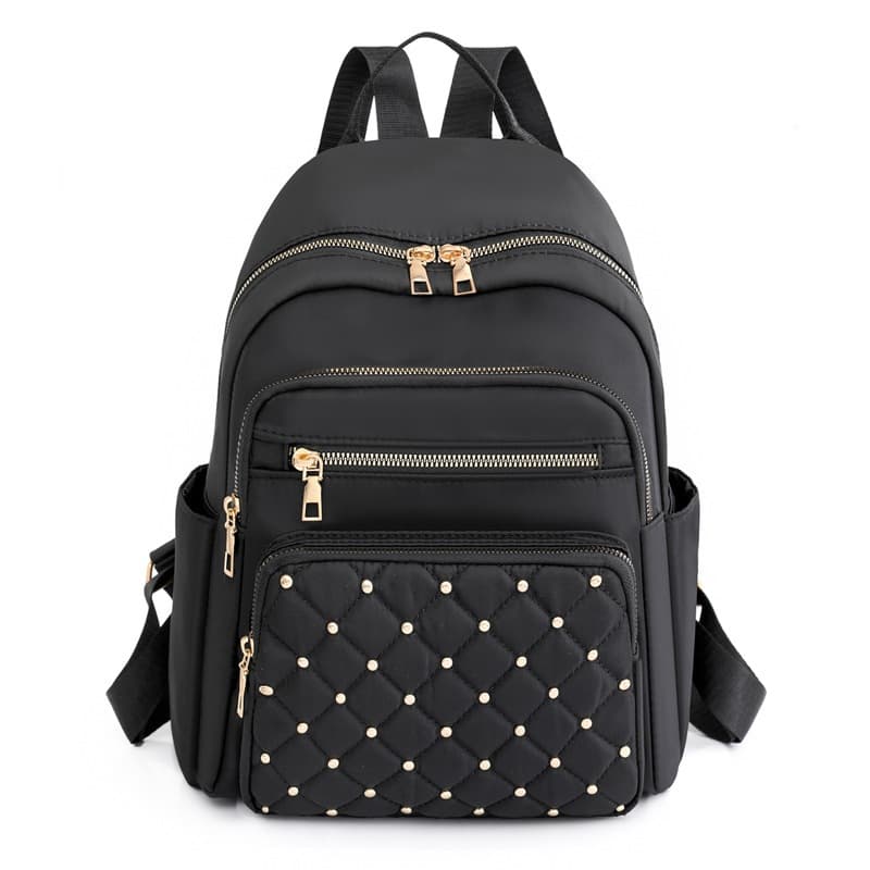 Mochila Feminina Nylon Impermeável Grande Capacidade com Matelassê e Rebites Bolsa Escolar Casual Estilo Coreano