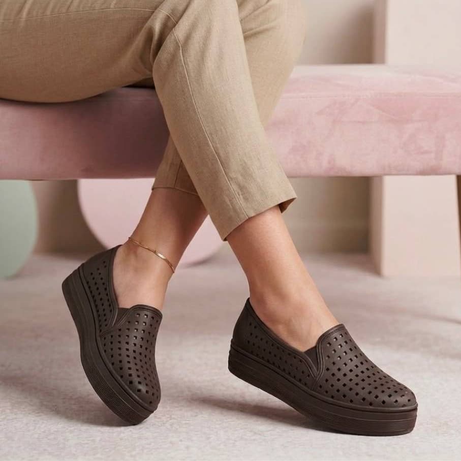 Tênis Iate Feminino Slip On Casual Leve Confortável Sem Cadarço Vazado Tamanco Sola Alta Dia a Dia