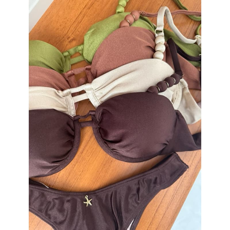 Biquíni meia taça detalhe bolinha calcinha asa delta semi fio moda verão tendência blogueira