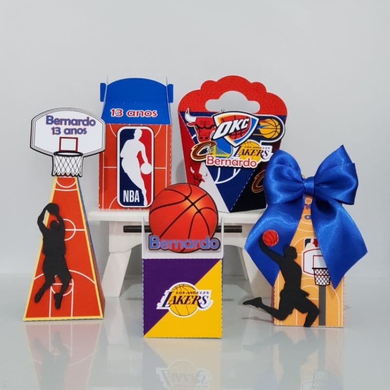 KIT FESTA  BASQUETE C/ APLIQUE 3D LEMBRANCINHA  PERSONALIZADA PARA FESTA INFANTIL ANIVERSÁRIO DE MENINA
