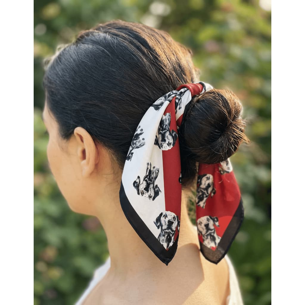 Mini Lenço Feminino Cetim 45x45 cm Quadrado Pequeno Cabelo Bolsa Dalmation Pop
