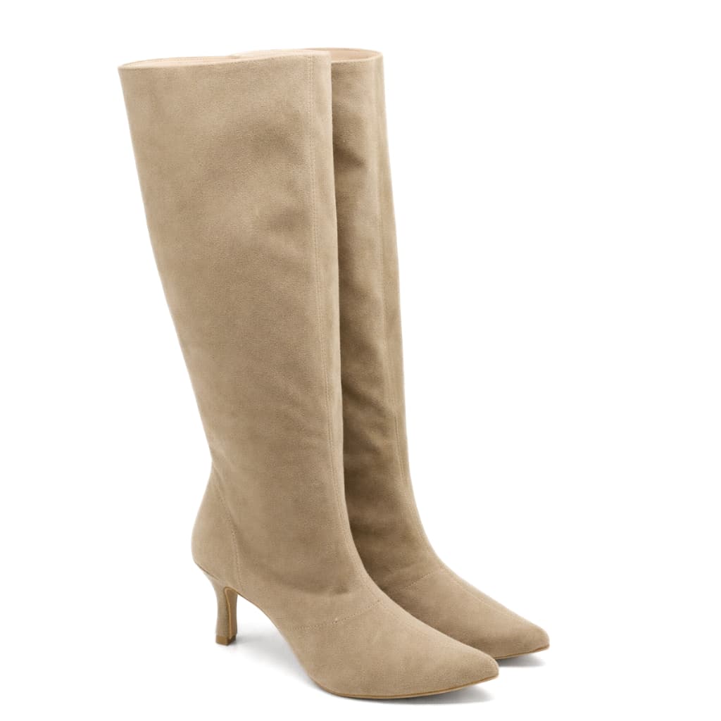 Bota Cano Longo Feminina Aline Salto Médio Bico Fino Areia