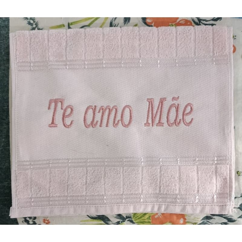 Toalhinha lavabo Personalizada Bordada 30x45cm apenas o nome