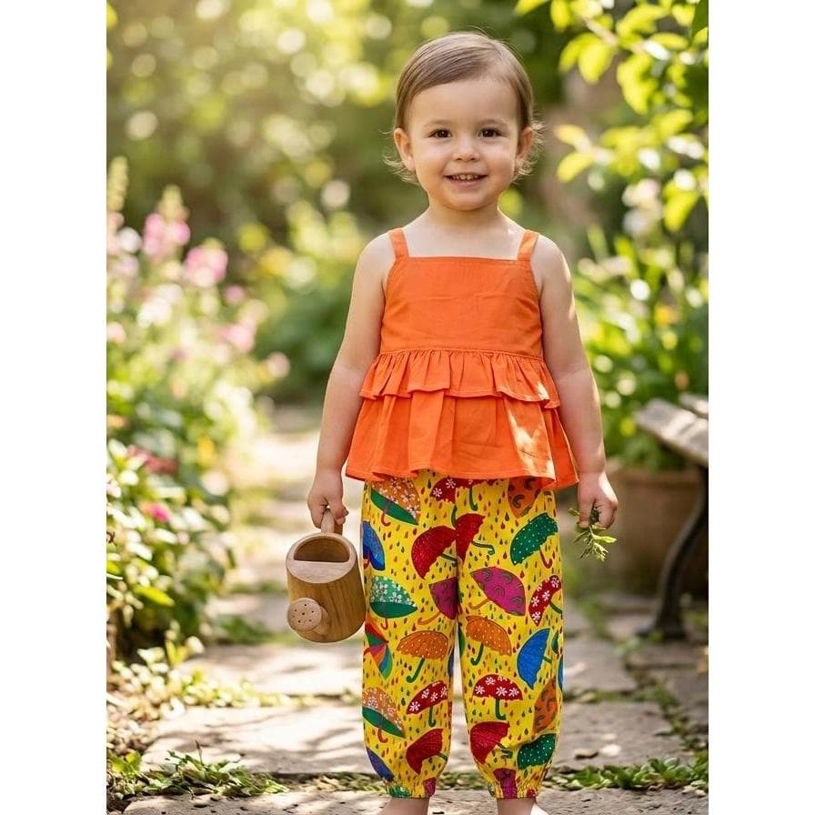 Conjunto Infantil Blusa Babado e Calça Estampada Confortável