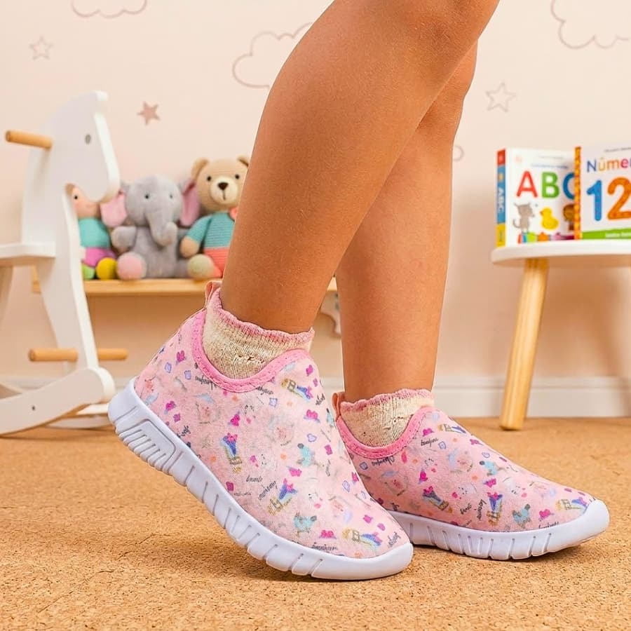 Tênis Infantil Feminino Escolar Confortável Calce Fácil Leve Macio para Meninas Rosa