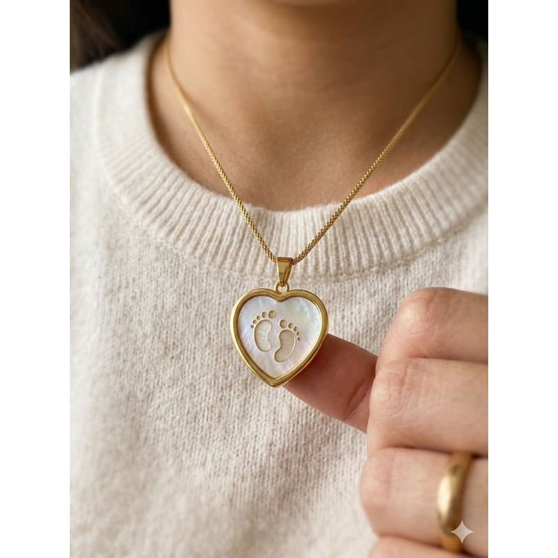 Colar Pingente Presente Dia das Mães Folheado a Ouro 18k Madrepérola Semijoia de Luxo e Delicadeza