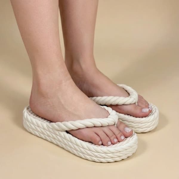 Sandália Flatform Chinelo de Dedo Solado Corda Plataforma Feminina Antiderrapante