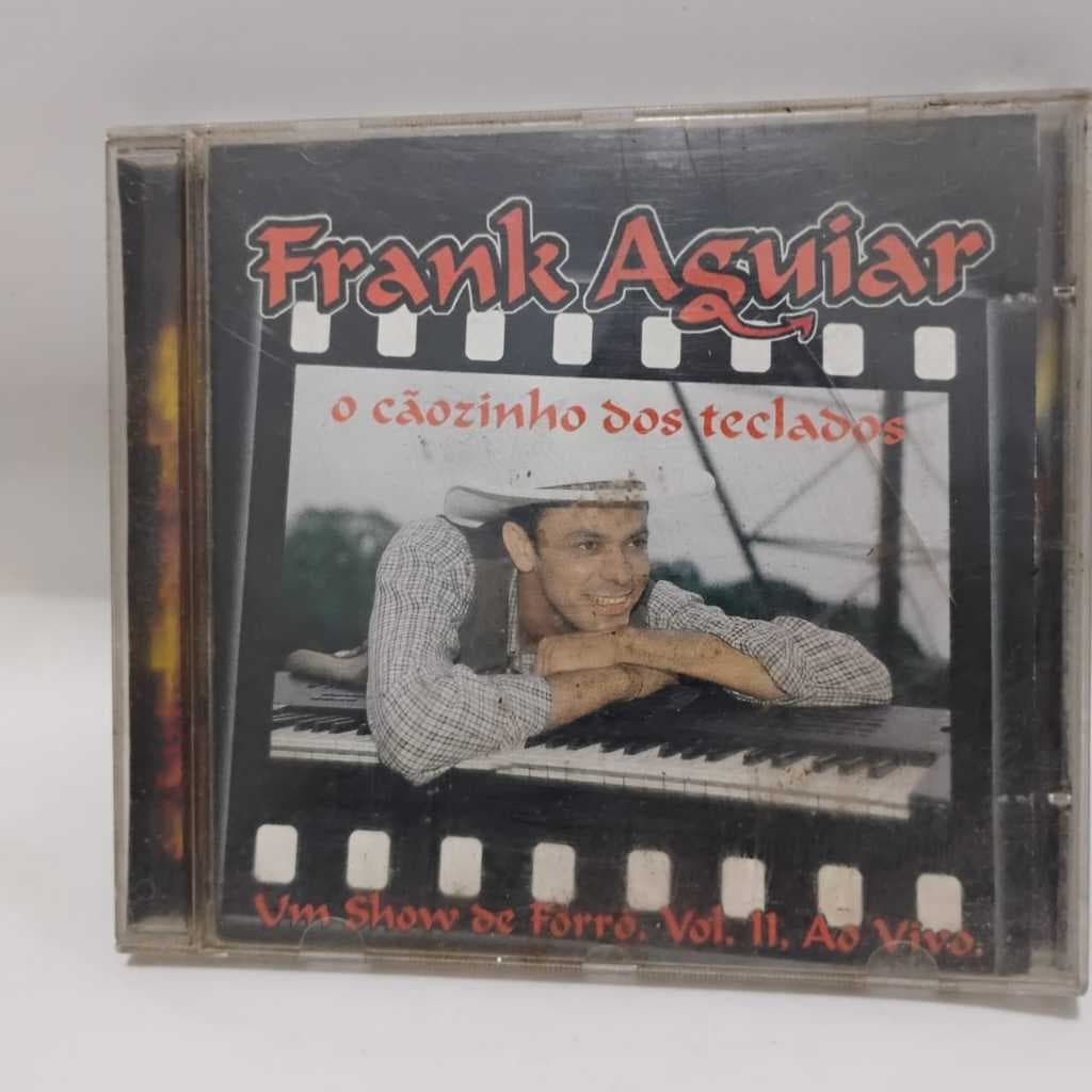 CD'S> FRANK AGUIAR> BABADO NOVO> CALYPSO> CALCINHA PRETA> CAMPEÕES DO FORRÓ.  ;- ) SEGUE A GENTE AÍ  <3