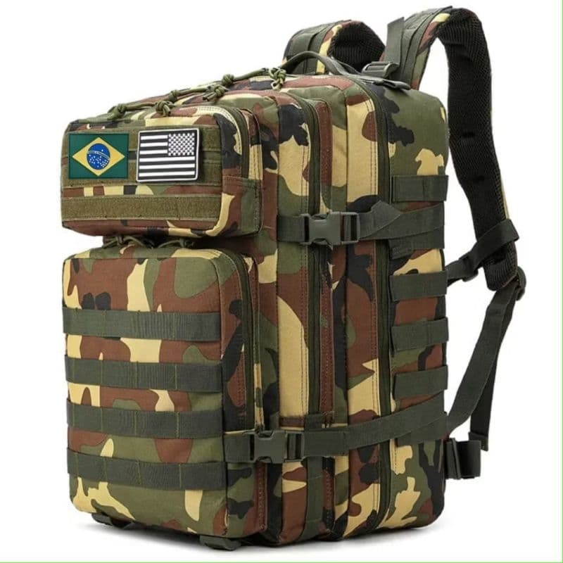 Mochila Tática Militar Camping 50 Litros Impermeável Com 2 Patchs Incluso