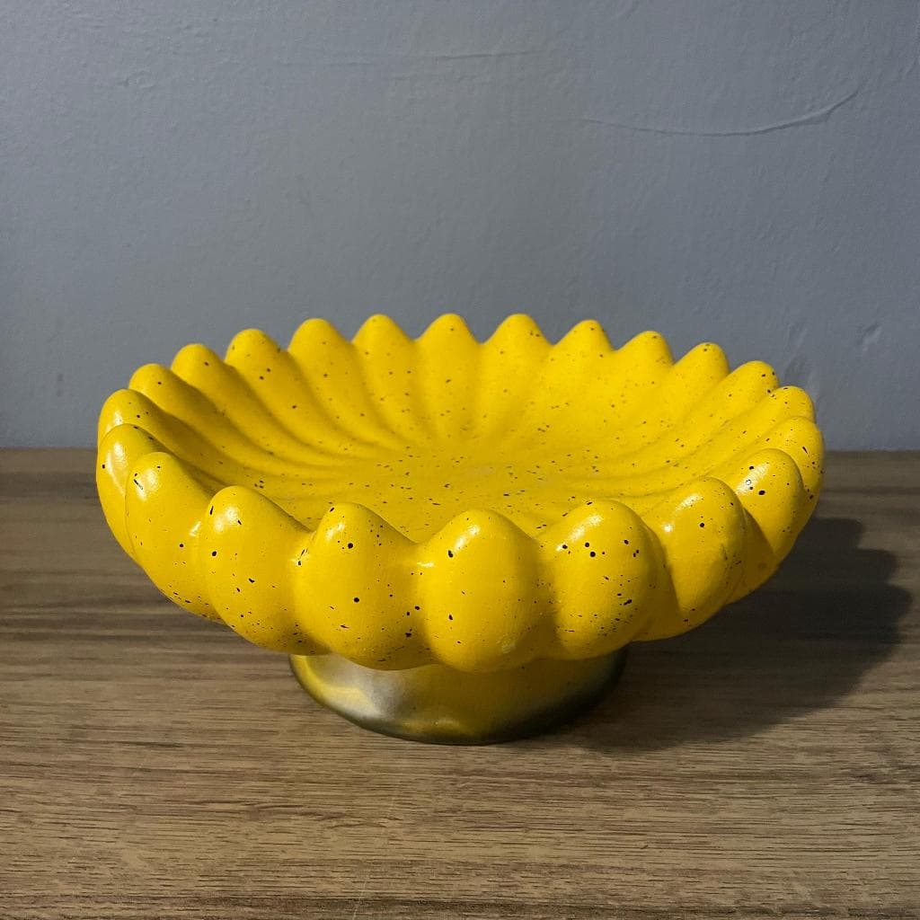 Fruteira Decorativa de Cerâmica Banana Penca ou Banana Cesto Mesa Cozinha