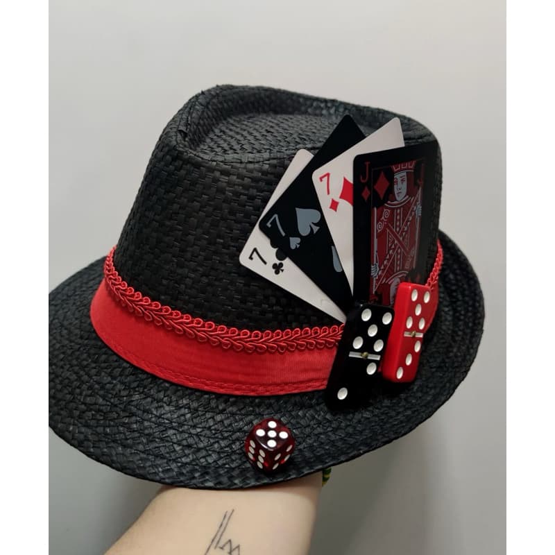 Chapéu Luxo malandragem, malandro Miguel, Zé pretinho, camisa preta umbanda candomblé