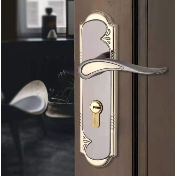 Fechadura de Porta Externa Sala Cozinha Banheiro Dourado luxo Cromada inox Com 3 Chaves