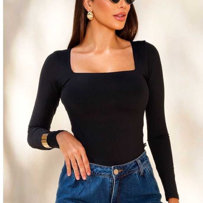 Blusinha Feminina Suplex Forrada Decote Quadrada Manga Longa