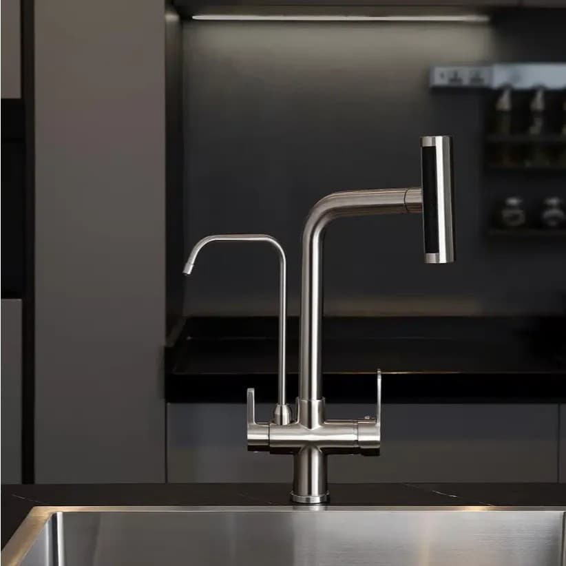 Torneira Gourmet Monocomando Ponente Com Filtro Integrado Ducha Extensível 3 Jatos Bica Alta Giratória 360° Premium
