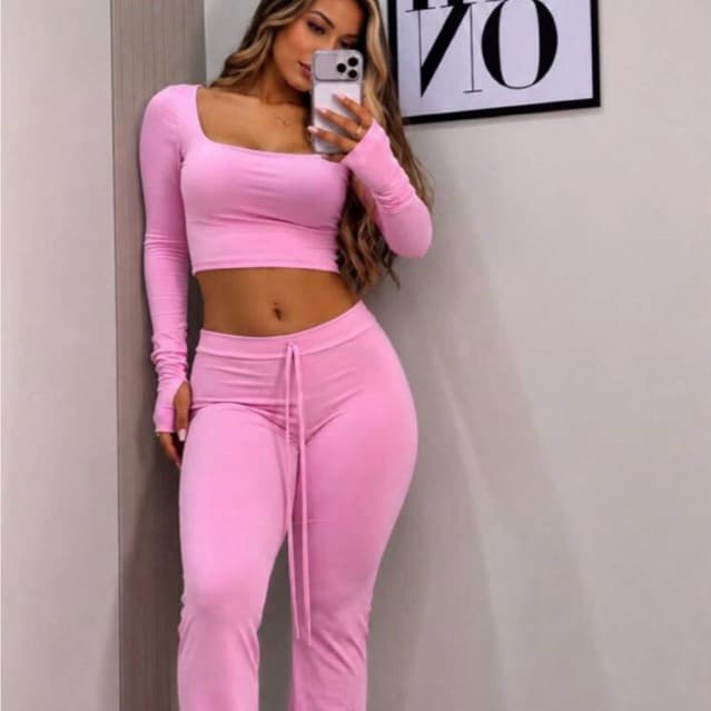 Conjunto Feminino Suplex Elegante Manga Longa Cropped e Calça Flare Cintura Alta Casual Moda academia