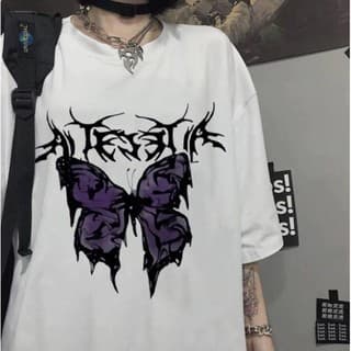 Camiseta Butterfly Gótica Estampada Unissex – Borboleta Roxa Streetwear