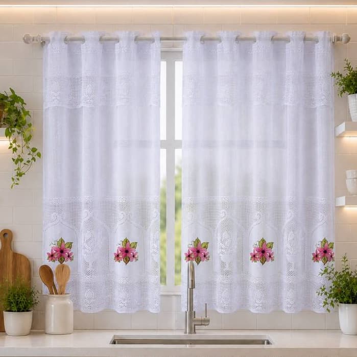 Cortina Para Cozinha Lavanderia Com Bandô Renda Branca Estampada Flor Delicada / Lavanda
