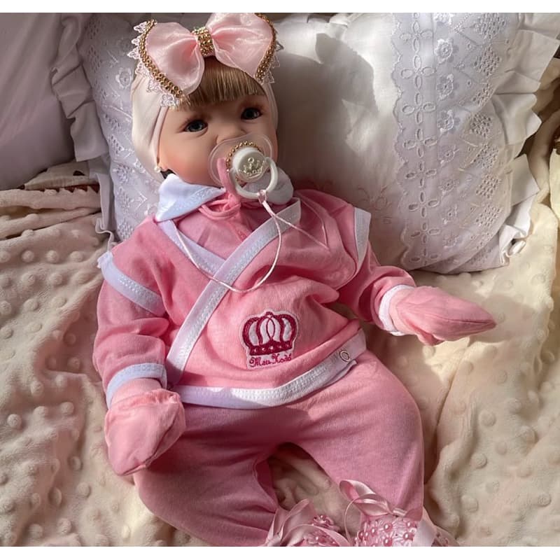Bebê Reborn Menina Meu Xodó Corpinho de Tecido Realista + Enxoval Completo DELICADINHA