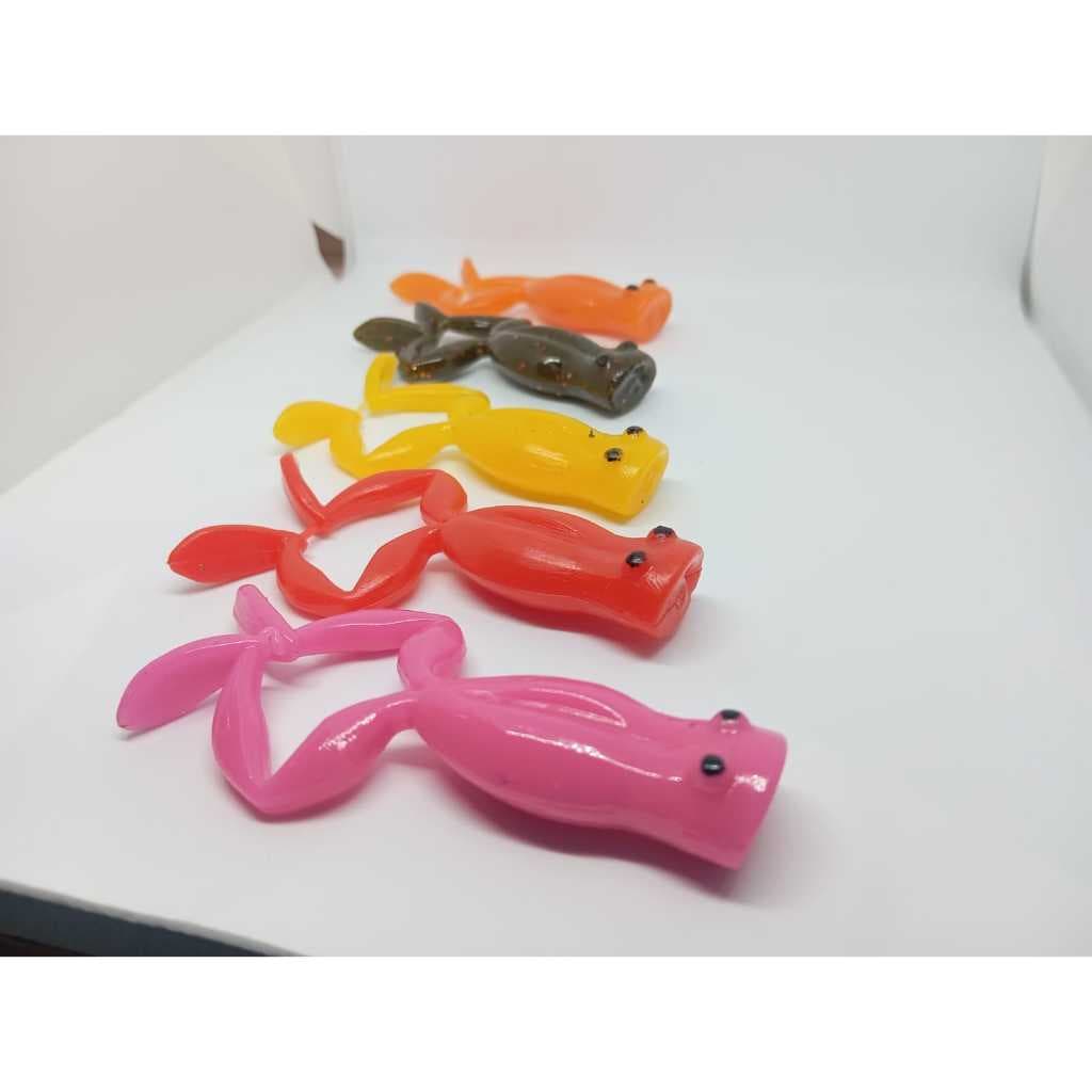 Kit 5 Iscas Artificiais Frog popper Soft para Pesca de Traíra...