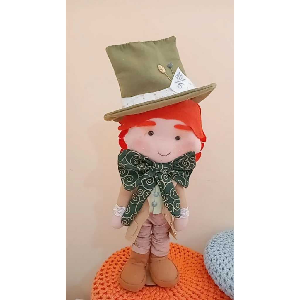 Boneco Chapeleiro Maluco - Alice Feltro (35cm)