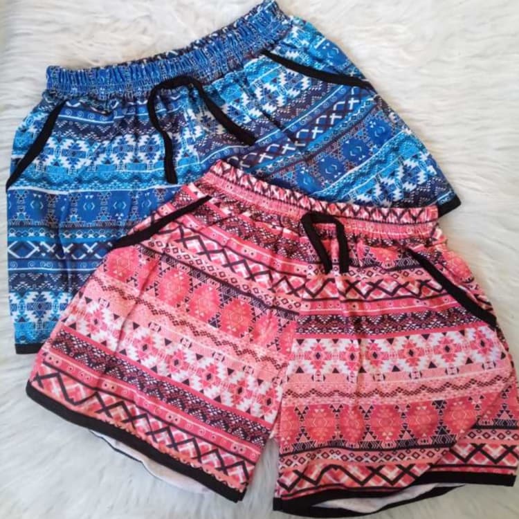 Kit de 2 Short Floral Infantil Menina Feminina  Moda Verão  Tecido Estampado e Liso