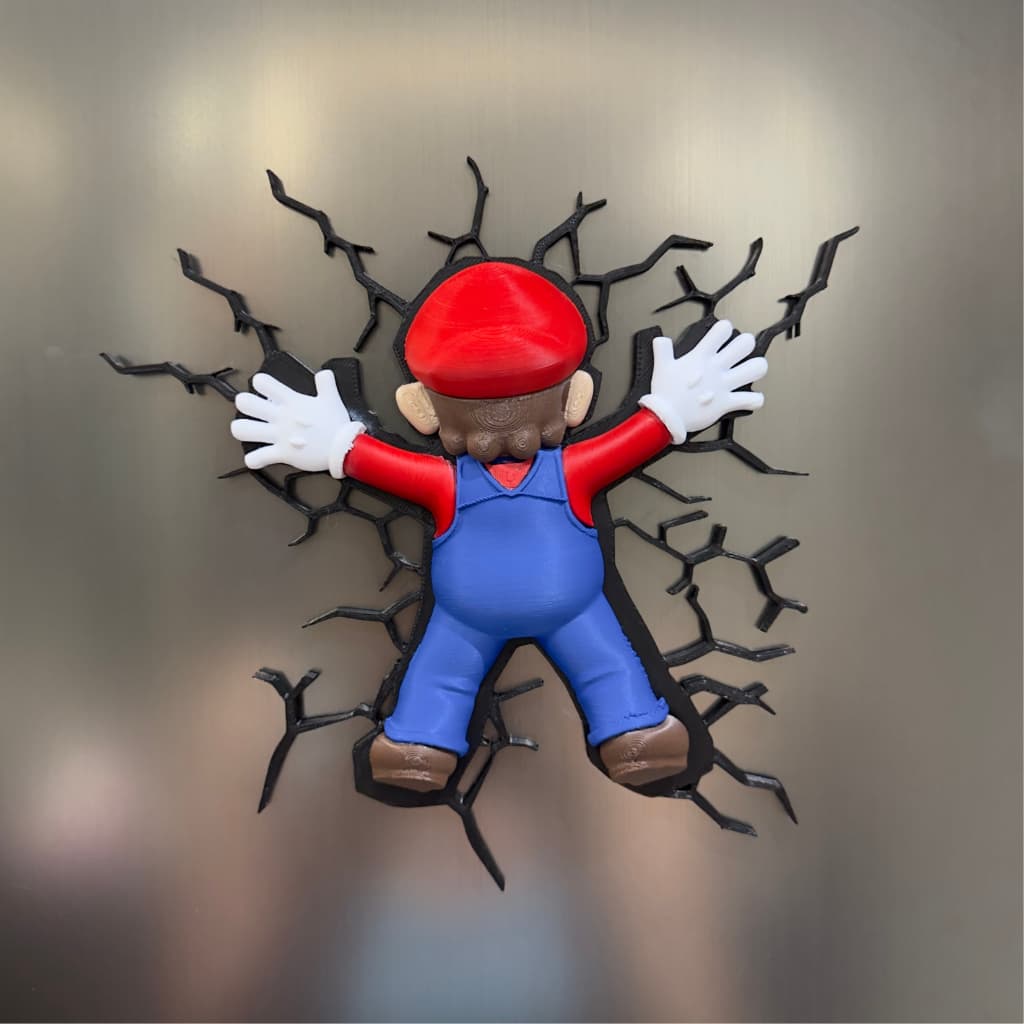 Ímã Mario ou Luigi Crashed Decoração