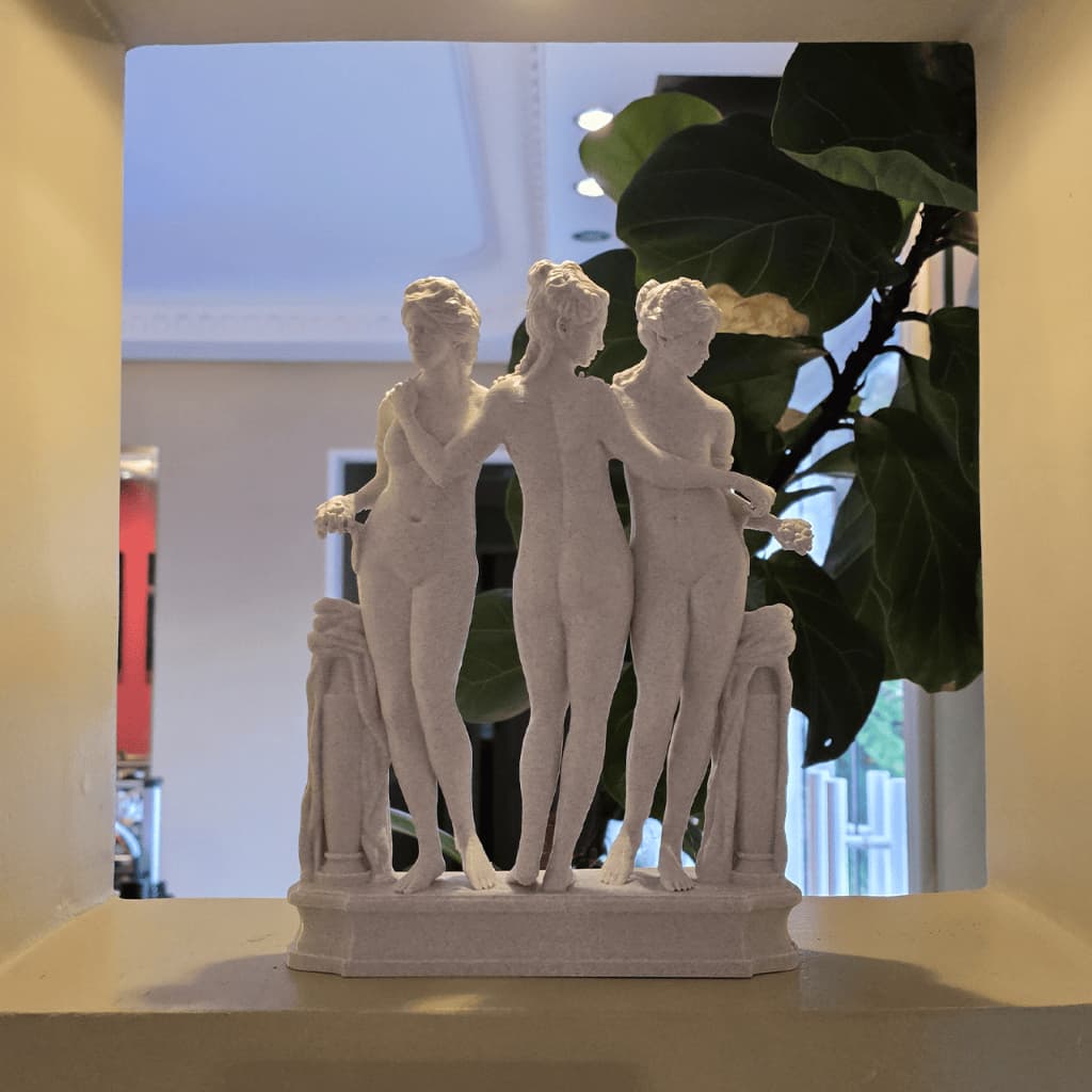Estatueta decorativa personalizada novela Três Graças
