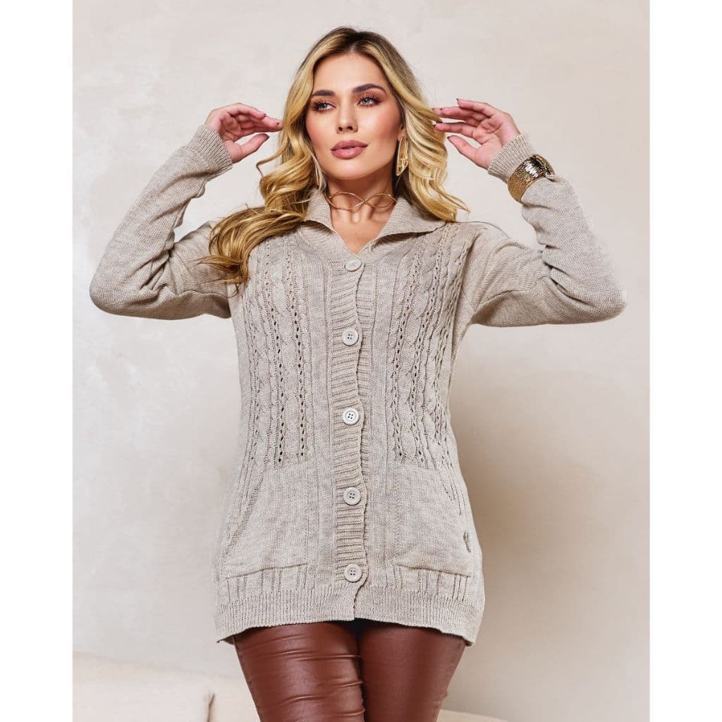 Casaco Feminino Alongado em Tricot com Tranças, Bolsos e Botões Sobretudo Inverno Elegante Quentinho