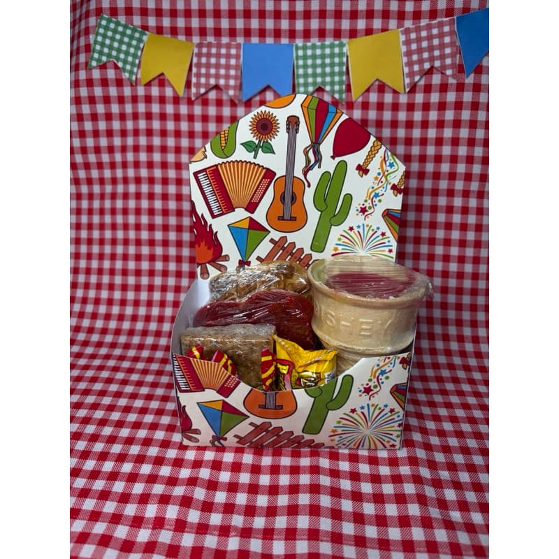 Kit cestinha de festa junina doces típicos da época São João festa Julina doce de amendoim abóbora é muito mais