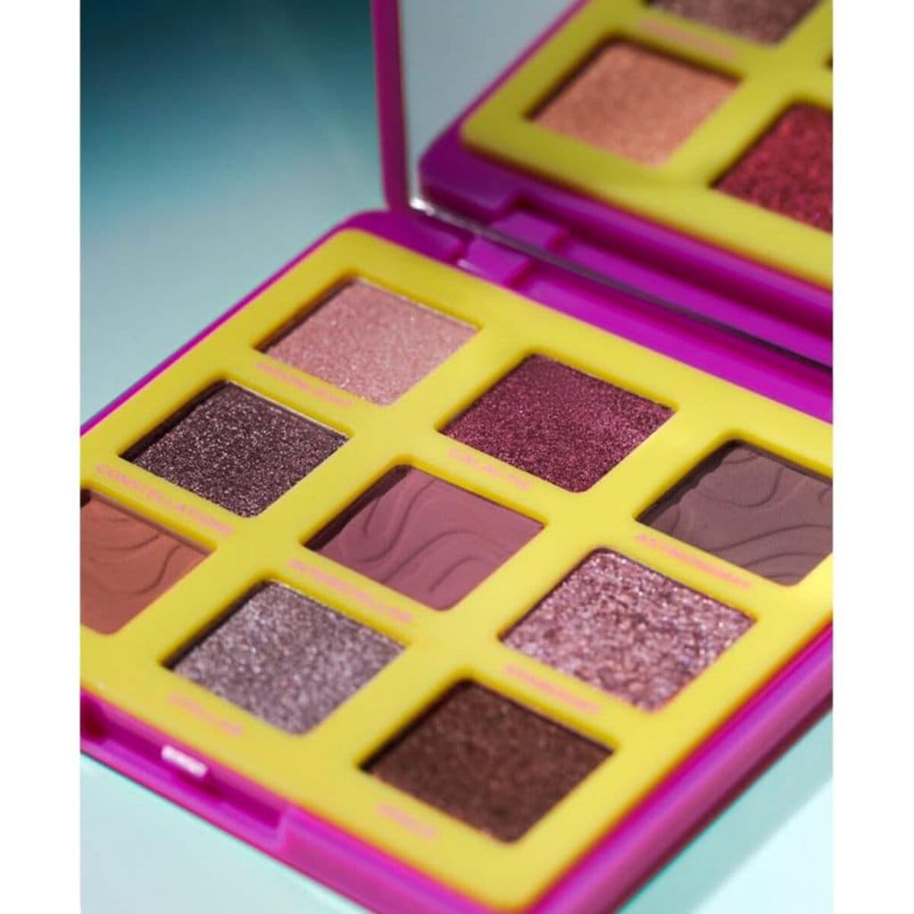 Paleta De Sombras Ruby Rose Disorder Astral Hues 9 Cores Alta Pigmentação Com Espelho