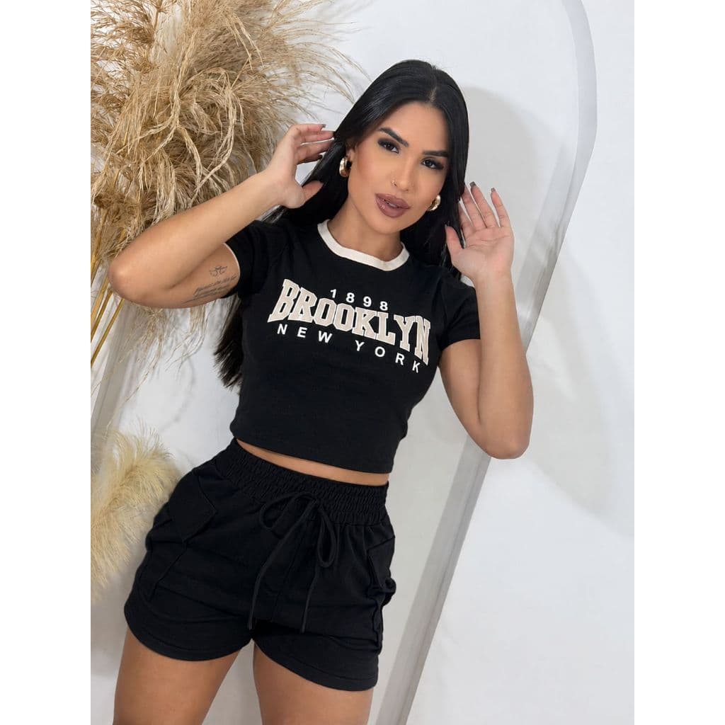 ✨ Conjunto Bicolor Cropped + Short – Estilo & Conforto na Medida Certa ✨