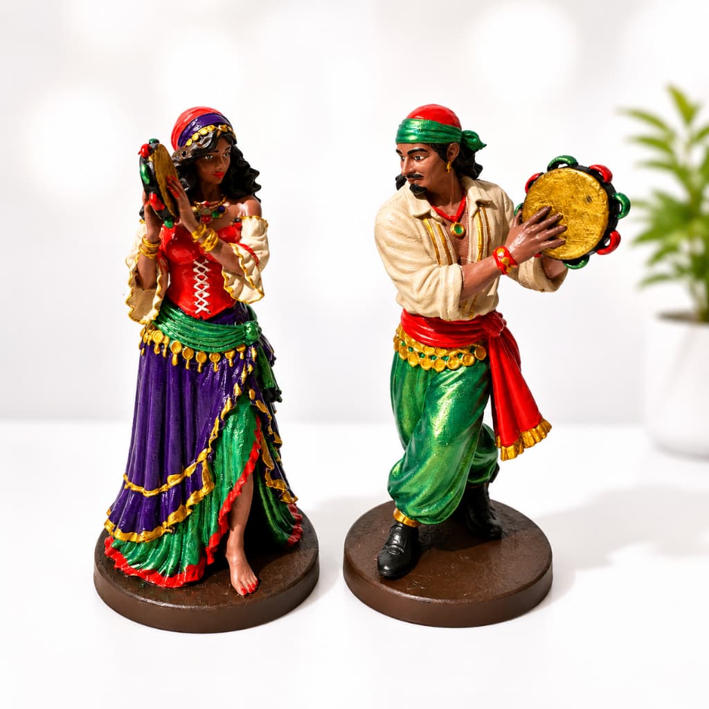Casal Cigano com Pandeiros – Esculturas Decorativas 15 cm