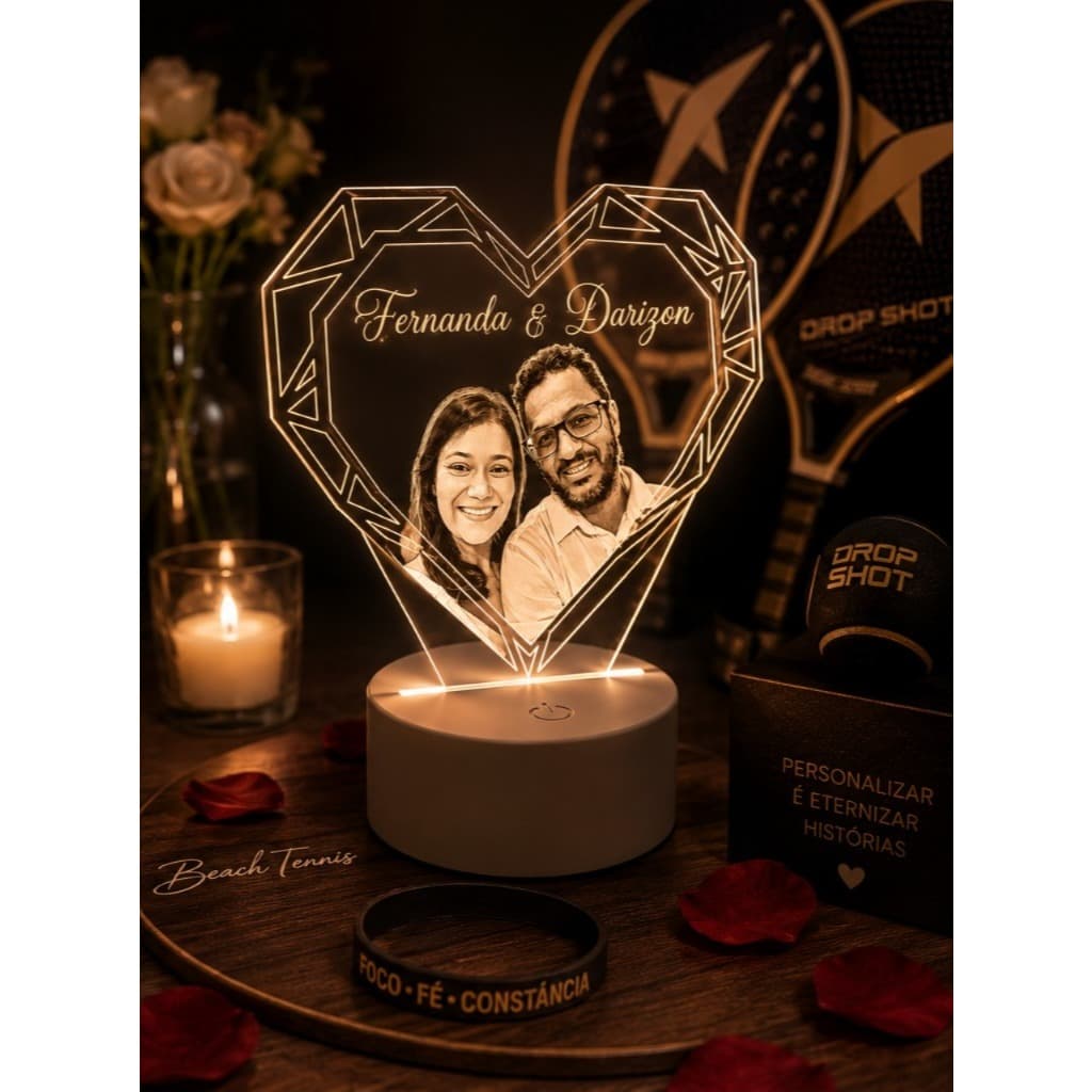 Luminária LED Personalizada com Foto Gravada e Nome | Presente Dia dos Namorados | Acrílico Coração USB