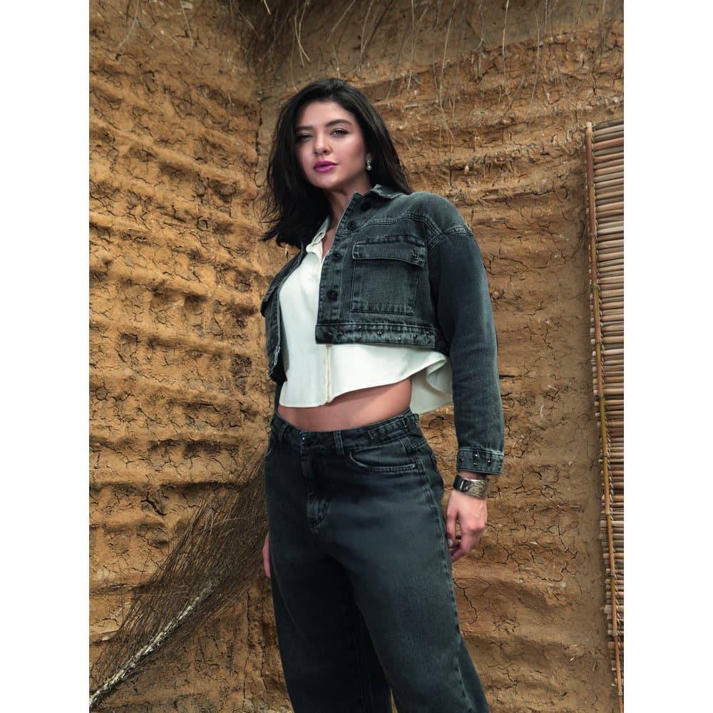 JAQUETA JEANS CROPPED FEMININA SEM ELASTANO ESTONADA GRAFITE MODERNA CASUAL